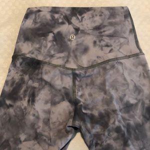 Super cute, Lululemon Align, Tie Dye, size 2